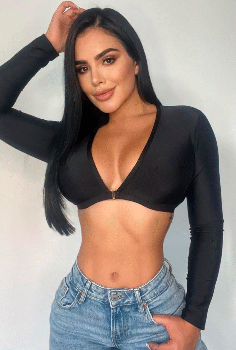 Top Karoline - Image 4